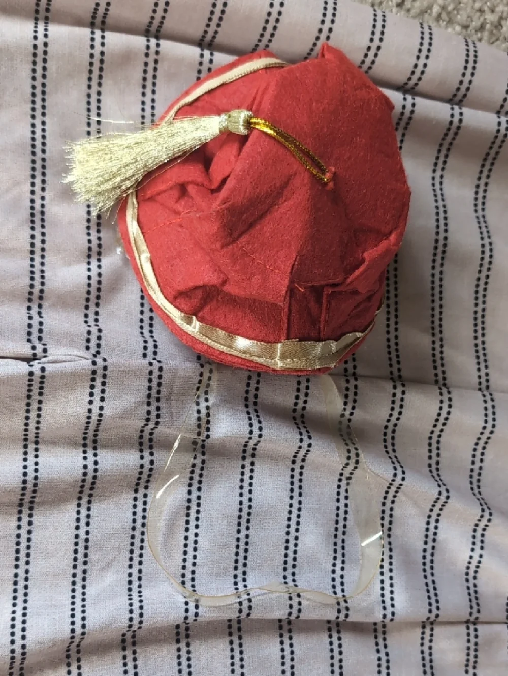 Disney Aladdin Red and White Striped Kids Halloween Costume - Picture 4 of 5